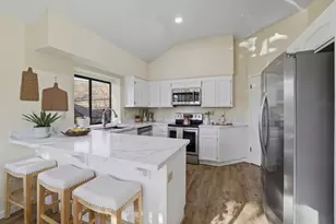 7527 Morevern Cir, San Jose, CA 95135 - Photo 12