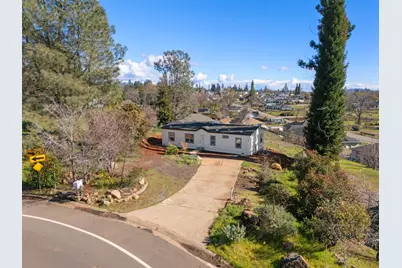 333 Circlewood Dr, Paradise, CA 95969 - Photo 1