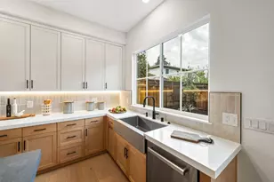 4913 Vivi Pl, San Jose, CA 95124 - Photo 14