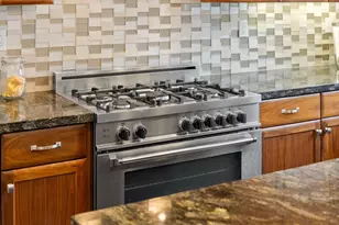 416 Longden Ave, San Mateo, CA 94403 - Photo 14