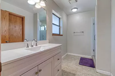 2425 Becker Ct, Modesto, CA 95358 - Photo 8
