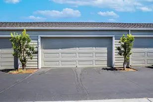 851 Peary, Foster City, CA 94404 - Photo 26