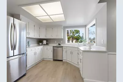 1326 Don Kirk St, Los Altos, CA 94024 - Photo 14