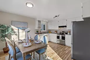 404 Monterey Ave, Capitola, CA 95010 - Photo 20