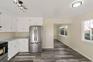 404 Monterey Ave, Capitola, CA 95010 - Photo 46