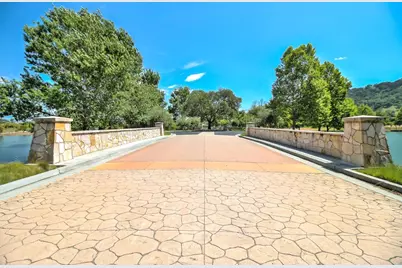 1265 Lions Peak Ln, San Martin, CA 95046 - Photo 20