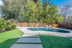 12 Country Ln, Redwood City, CA 94061 - Photo 32