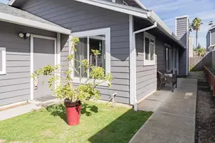 11 Fresa Pl, Salinas, CA 93905 - Photo 2