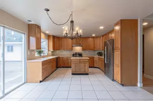 10 Rex Cir, Salinas, CA 93906 - Photo 12