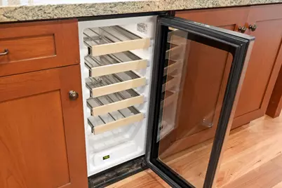 1360 Parrott Dr, San Mateo, CA 94402 - Photo 12