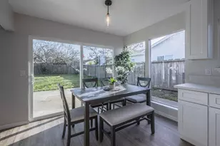 18594 Northridge Dr, Salinas, CA 93906 - Photo 10