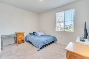 341 Manchester Dr, Los Banos, CA 93635 - Photo 12