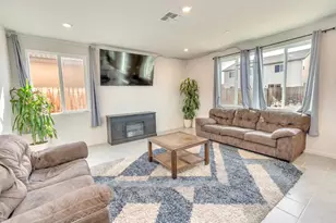 341 Manchester Dr, Los Banos, CA 93635 - Photo 4