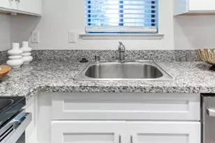 703 San Conrado Ter 6, Sunnyvale, CA 94085 - Photo 12