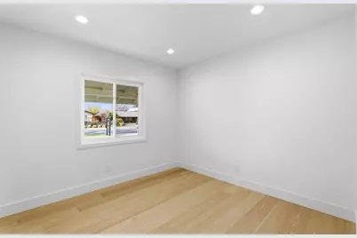 1526 Crespi Dr, San Jose, CA 95129 - Photo 24