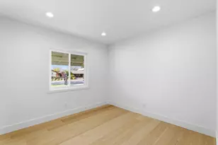 1526 Crespi Dr, San Jose, CA 95129 - Photo 24