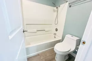 25164 Copa Del Oro Dr Dr 104, Hayward, CA 94545 - Photo 16