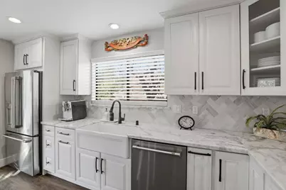 7945 Caledonia Dr, San Jose, CA 95135 - Photo 16
