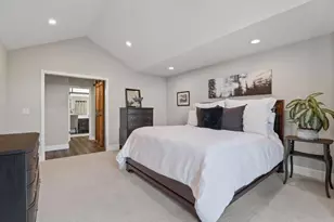 7945 Caledonia Dr, San Jose, CA 95135 - Photo 22