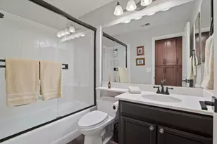 7945 Caledonia Dr, San Jose, CA 95135 - Photo 28