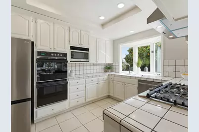 6492 Hirabayashi Dr, San Jose, CA 95120 - Photo 8