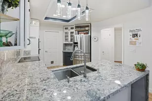 7706 Galloway Dr, San Jose, CA 95135 - Photo 20