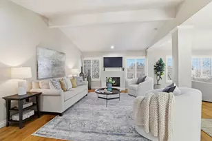 7351 Via Laguna, San Jose, CA 95135 - Photo 6