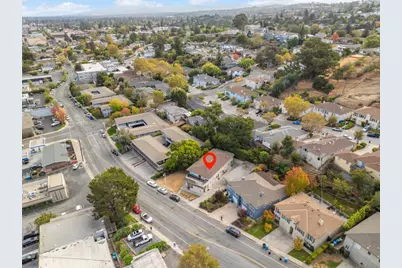 64 Laurel St, San Carlos, CA 94070 - Photo 2
