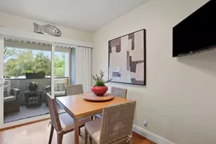 653 Fox Ct, Redwood City, CA 94061 - Photo 14