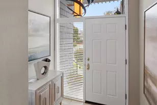 653 Fox Ct, Redwood City, CA 94061 - Photo 2