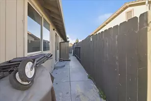 101 Westside Blvd, Hollister, CA 95023 - Photo 26