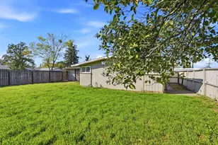 203 W Pearl Ave, Stockton, CA 95207 - Photo 38