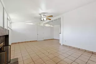 203 W Pearl Ave, Stockton, CA 95207 - Photo 10