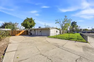 203 W Pearl Ave, Stockton, CA 95207 - Photo 2