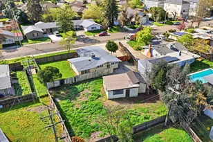 203 W Pearl Ave, Stockton, CA 95207 - Photo 64