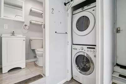 347 Manor Dr, Pacifica, CA 94044 - Photo 52