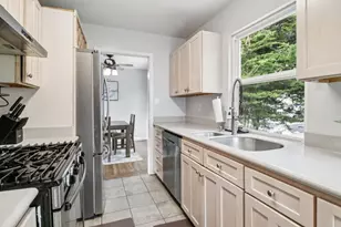 347 Manor Dr, Pacifica, CA 94044 - Photo 22