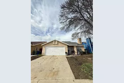 170 Willow Springs Ave, Coalinga, CA 93210 - Photo 1