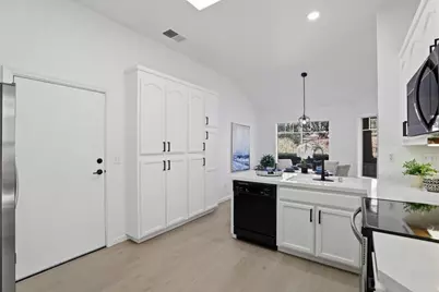 8611 Vineyard Ridge Pl, San Jose, CA 95135 - Photo 10