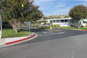 559 Mountain Home Dr 559, San Jose, CA 95136 - Photo 32