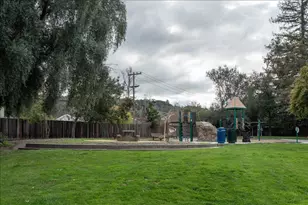 258 Howes Dr, Los Gatos, CA 95032 - Photo 24