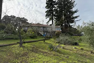 250 Robin Meadow Ln, Watsonville, CA 95076 - Photo 2