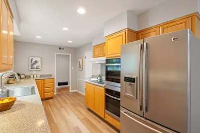 10299 Colby Ave, Cupertino, CA 95014 - Photo 8