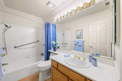 8652 Solera Dr, San Jose, CA 95135 - Photo 16