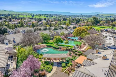 8652 Solera Dr, San Jose, CA 95135 - Photo 38