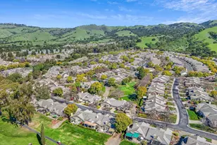 8652 Solera Dr, San Jose, CA 95135 - Photo 48