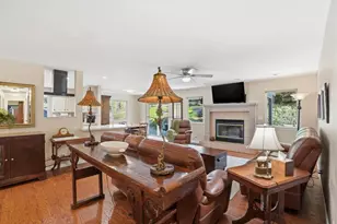 19033 Beatrice Dr, Salinas, CA 93907 - Photo 8