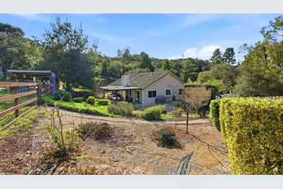 19033 Beatrice Dr, Salinas, CA 93907 - Photo 38