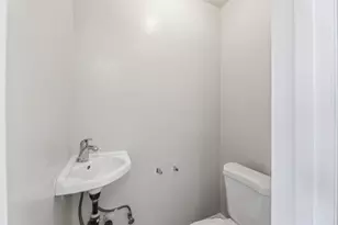 181 Cleaves Ave, San Jose, CA 95126 - Photo 40