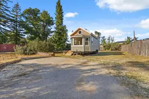 15 Braemoor Dr, Santa Cruz, CA 95060 - Photo 44